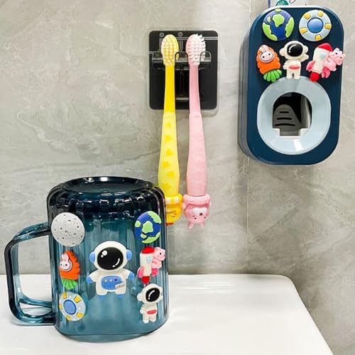 ESiiFuu Wall Toothbrush Holder Set with Cosmonaut Theme