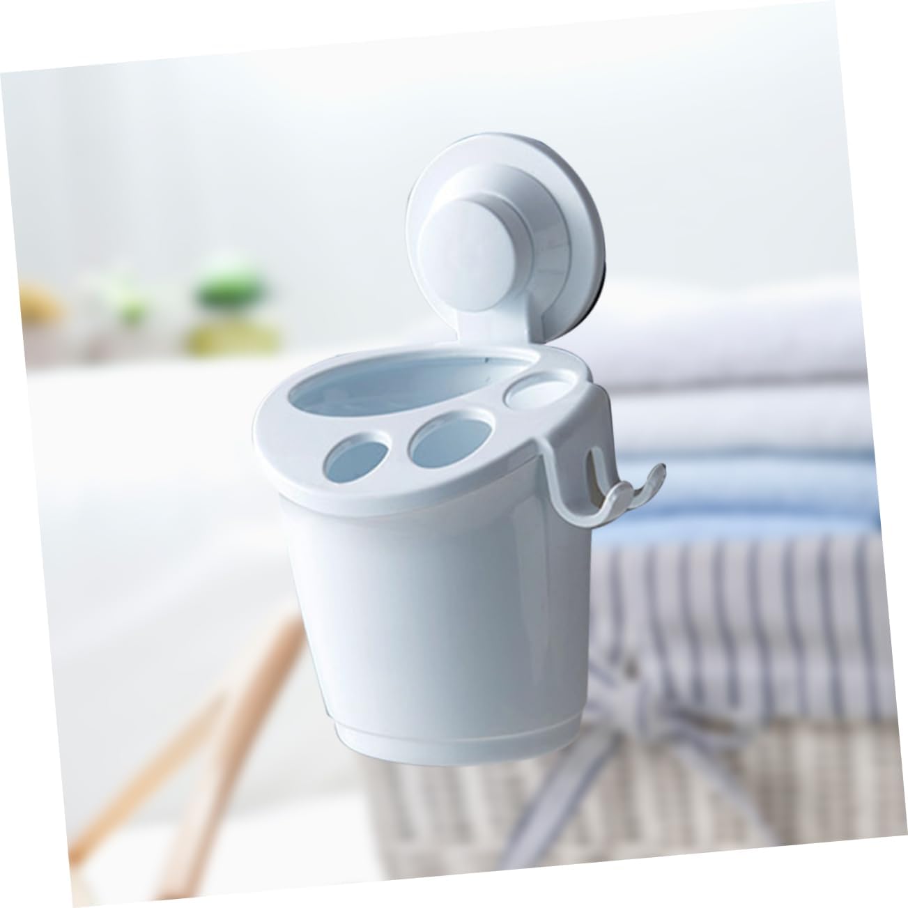 PRETYZOOM Toothbrush Holder Wall Mounted
