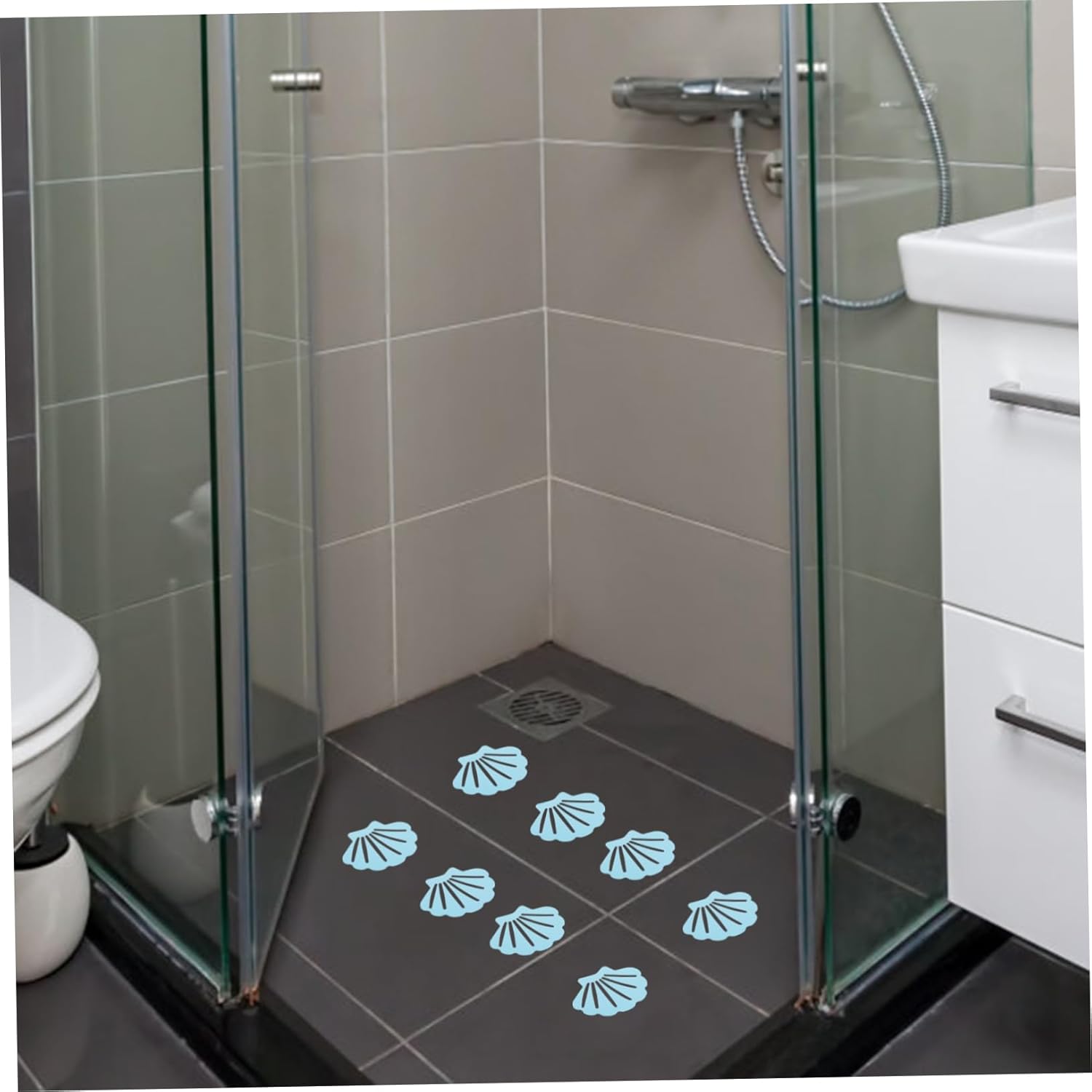 GLEAVI Non-Slip Shower Stickers 12pcs Shell Design Bath Decals