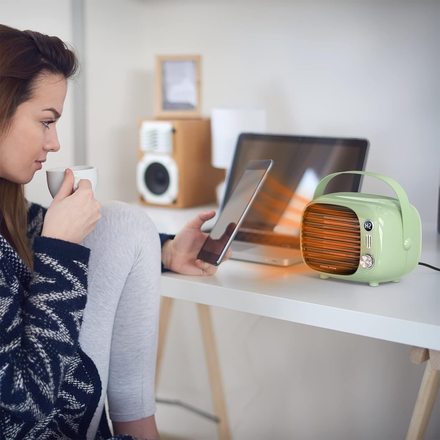 Coolfor Space Heater with Temperature Control and Safety Features Green