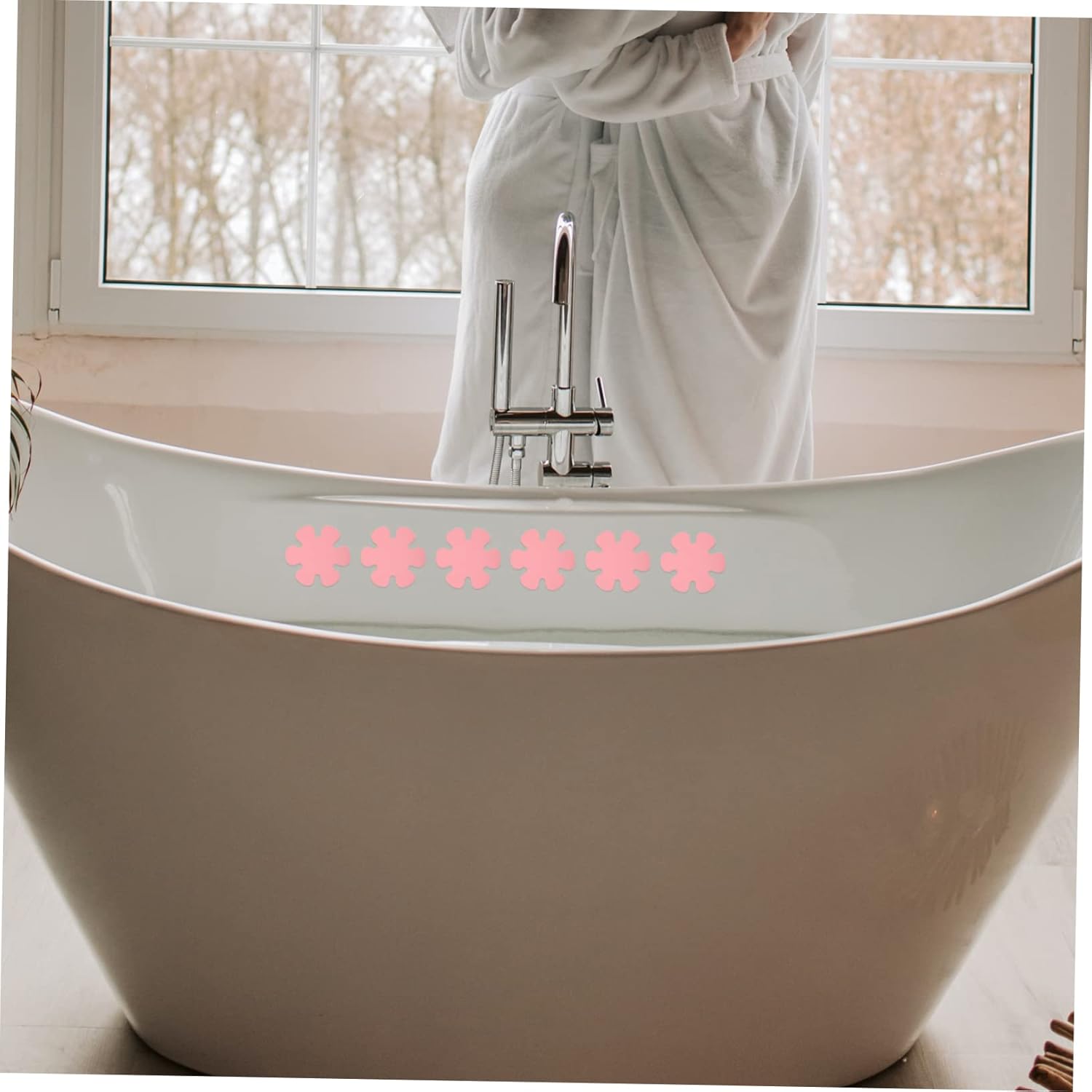 GLEAVI Snowflake Non-Slip Bathtub Decals for Safety and Style