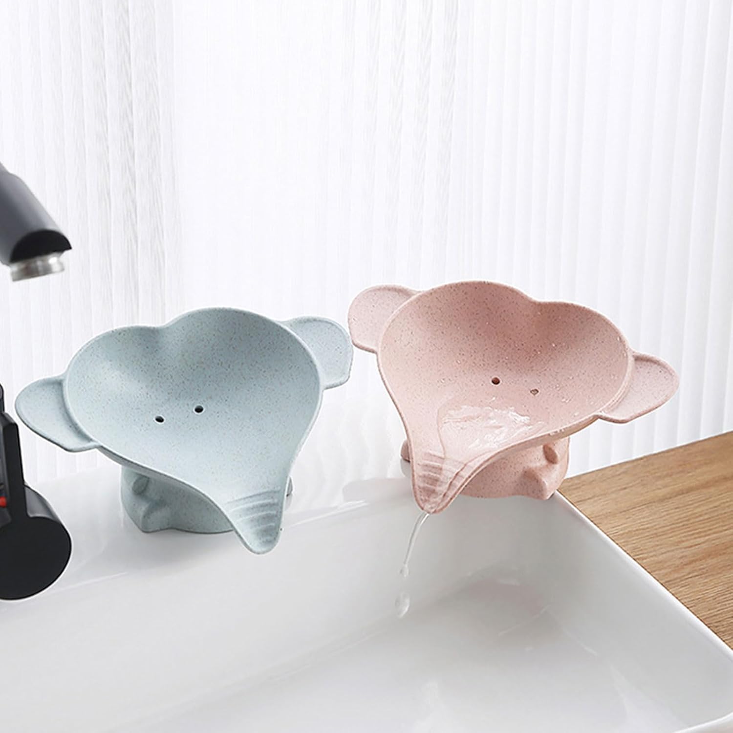 LOXGO Elephant Soap Dish Fun Storage Drainer