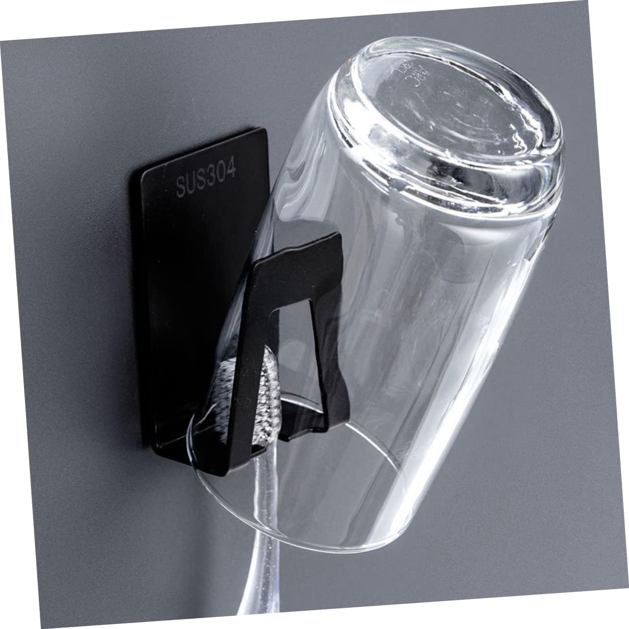 PRETYZOOM Wall Mount Toothbrush Holder with Suction