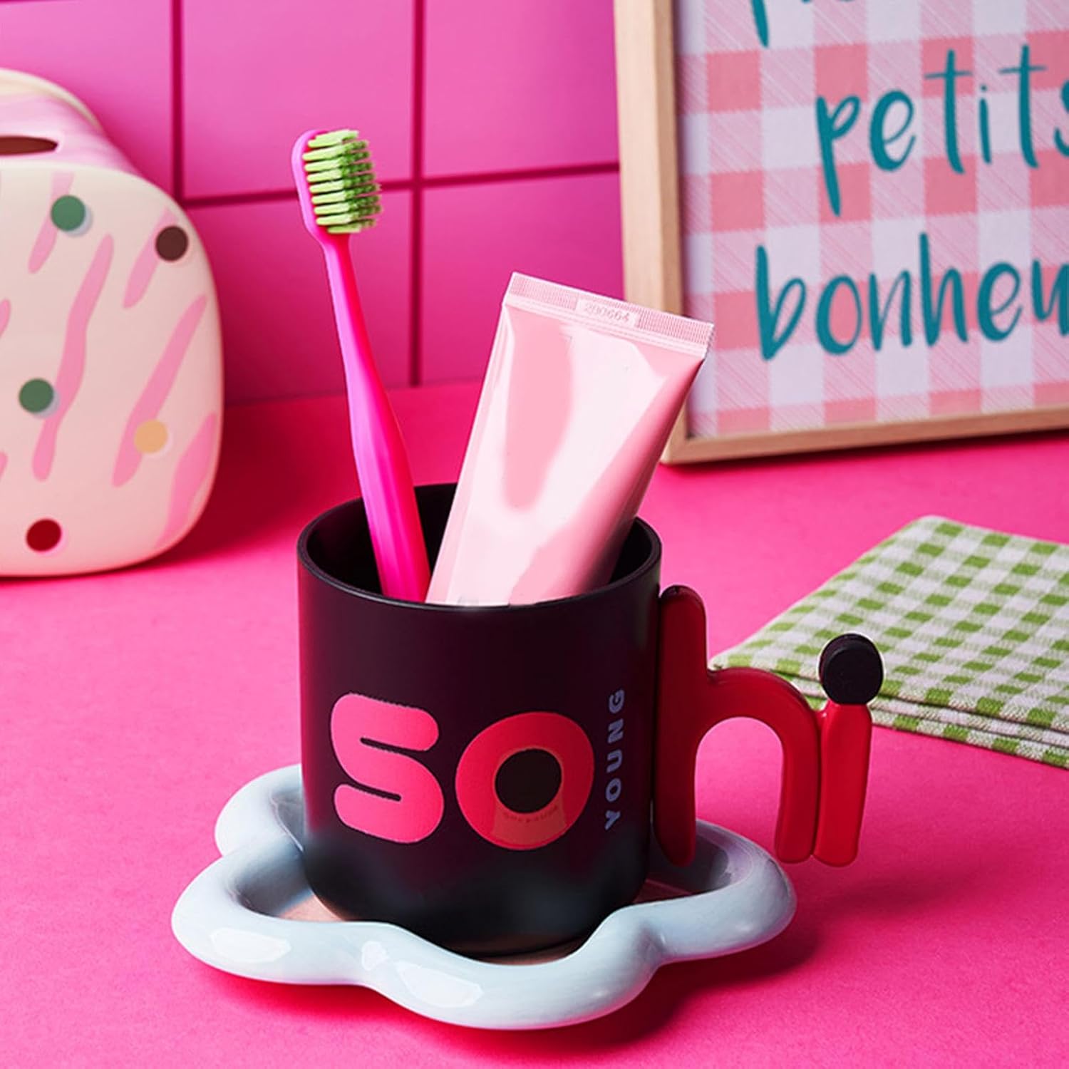Reusable Mouthwash Cup with Fun Letter Design