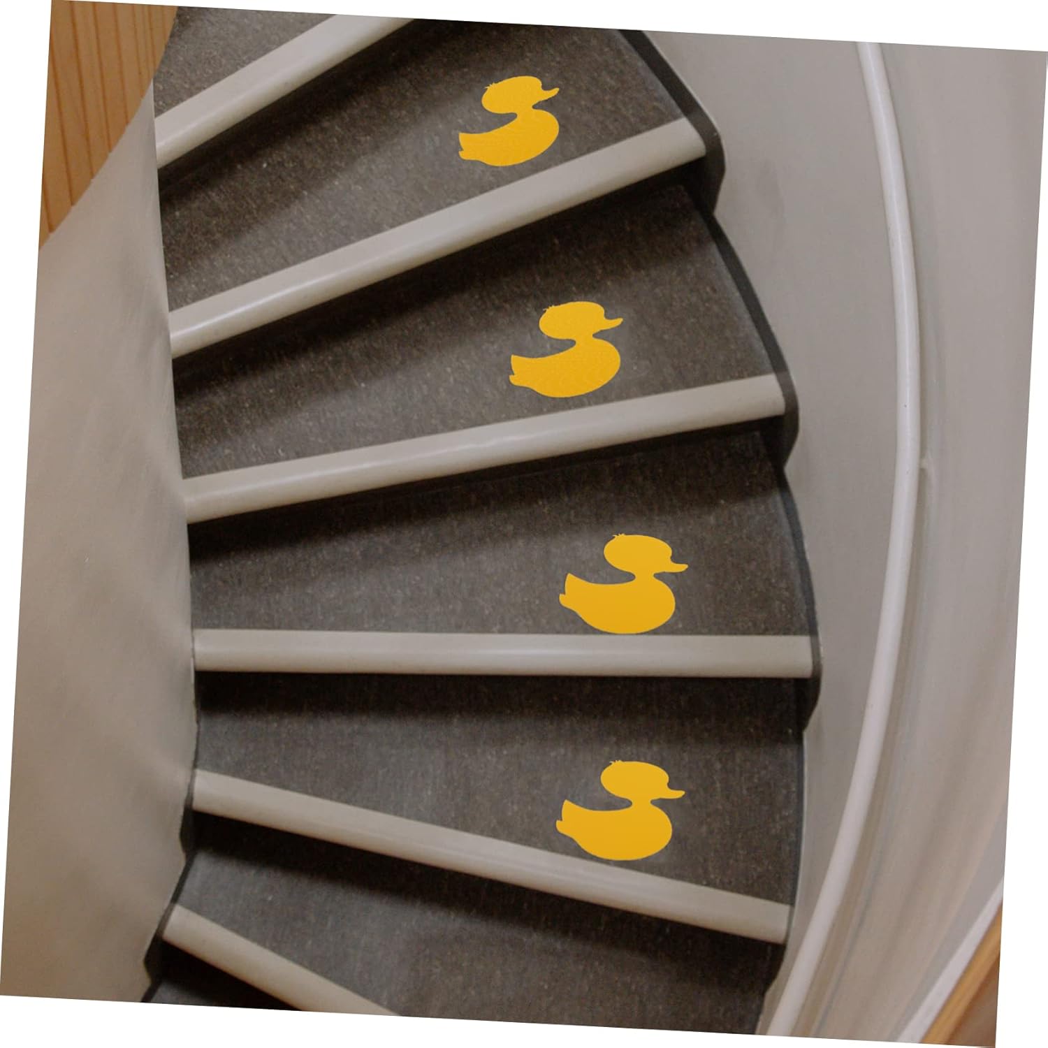Hemobllo Non-Slip Bathtub Stickers with Anti-Skid Design