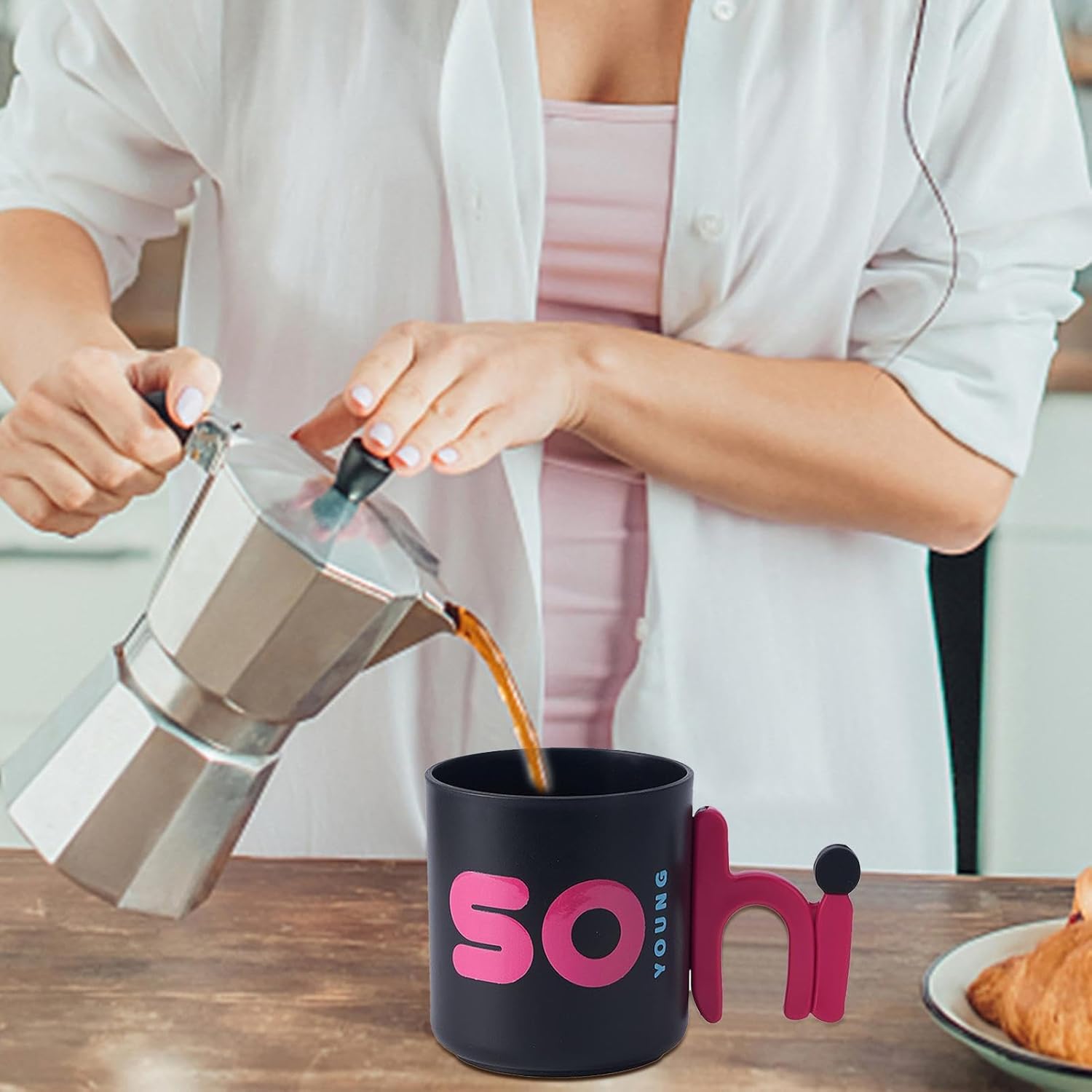 Reusable Mouthwash Cup with Fun Letter Design