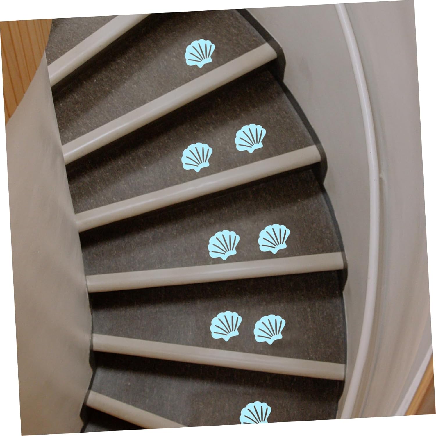 30Pcs Shell Shaped Non Slip Bathroom Stickers for Bathtub Stairs