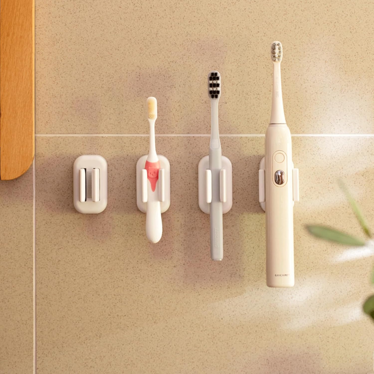 4PCS Wall-Mounted Toothbrush Holder with Adjustable Clamp