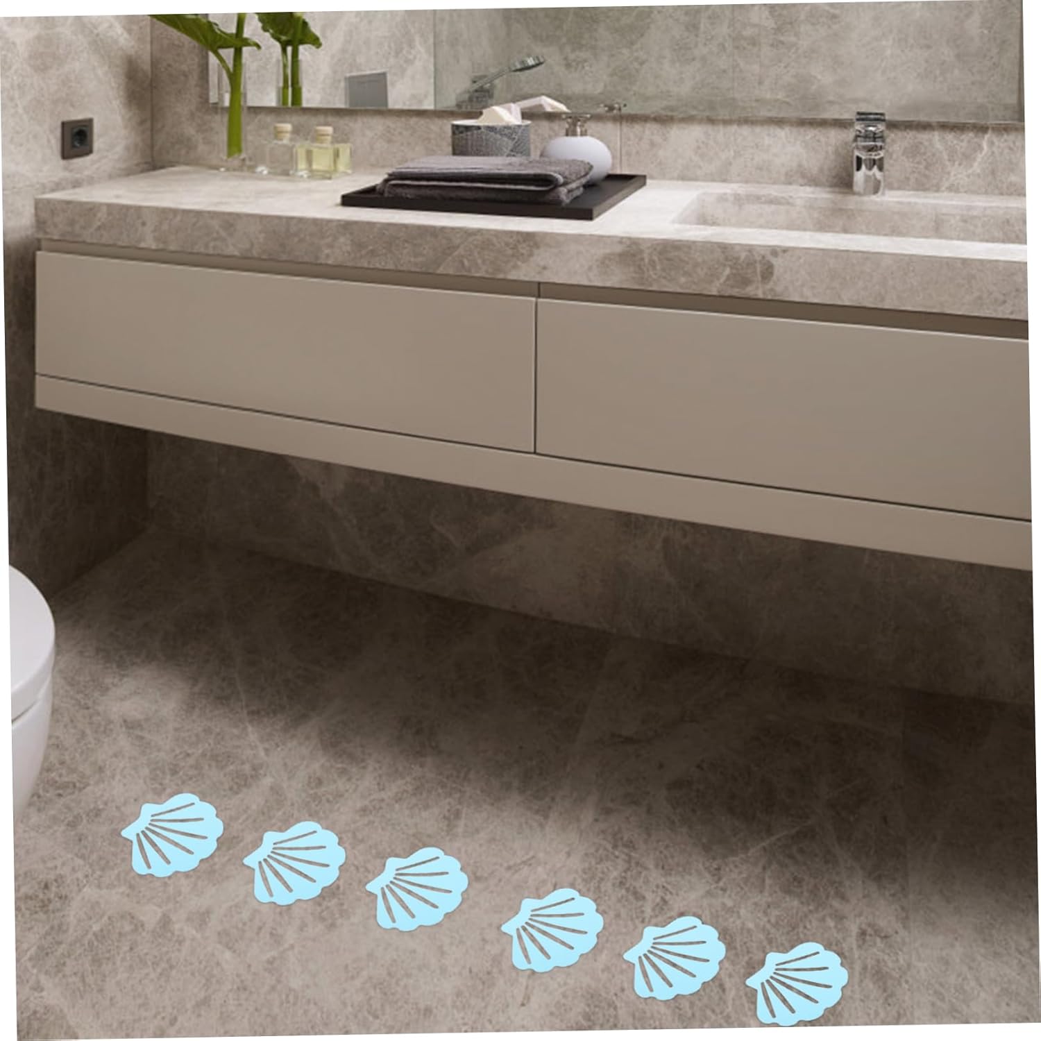 GLEAVI Non-Slip Shower Stickers 12pcs Shell Design Bath Decals