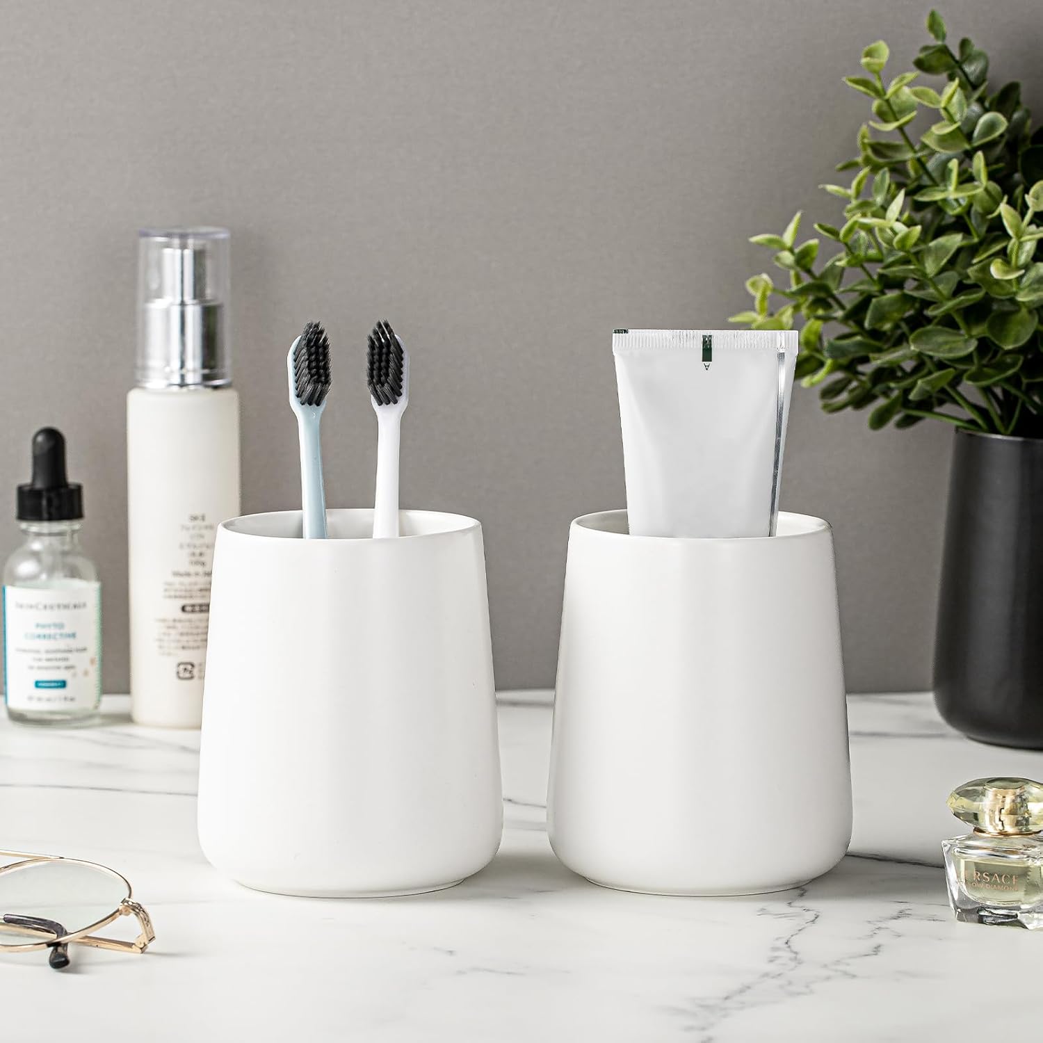 Ceramic Toothbrush Holder with Modern Design