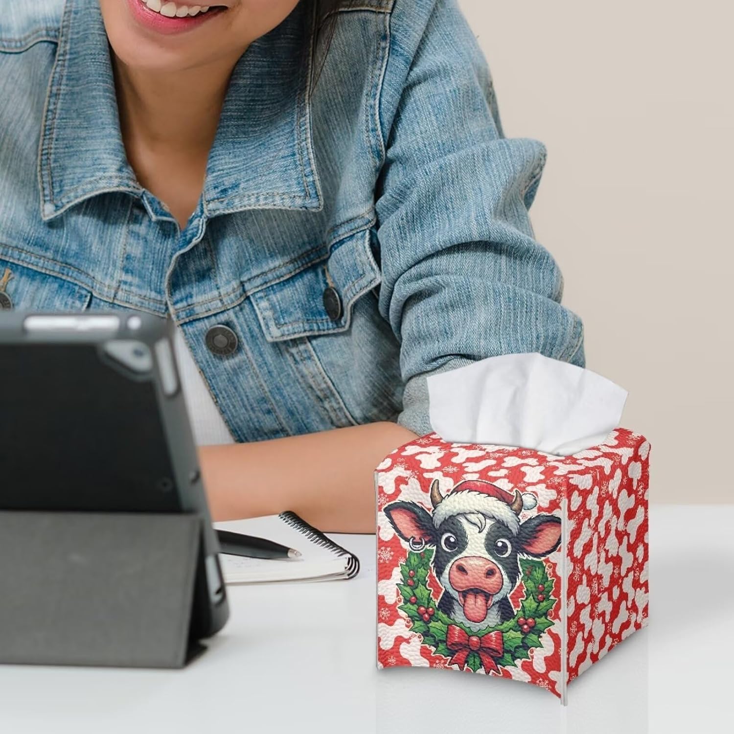 Doojoayie Christmas Tissue Box Holder for Kids